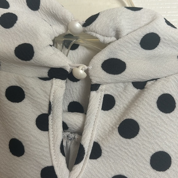 Black and white polka dots mock turtleneck - Picture 5 of 5